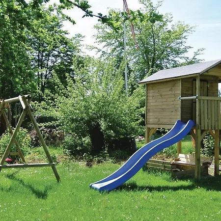 Brombaervaenget Vi *